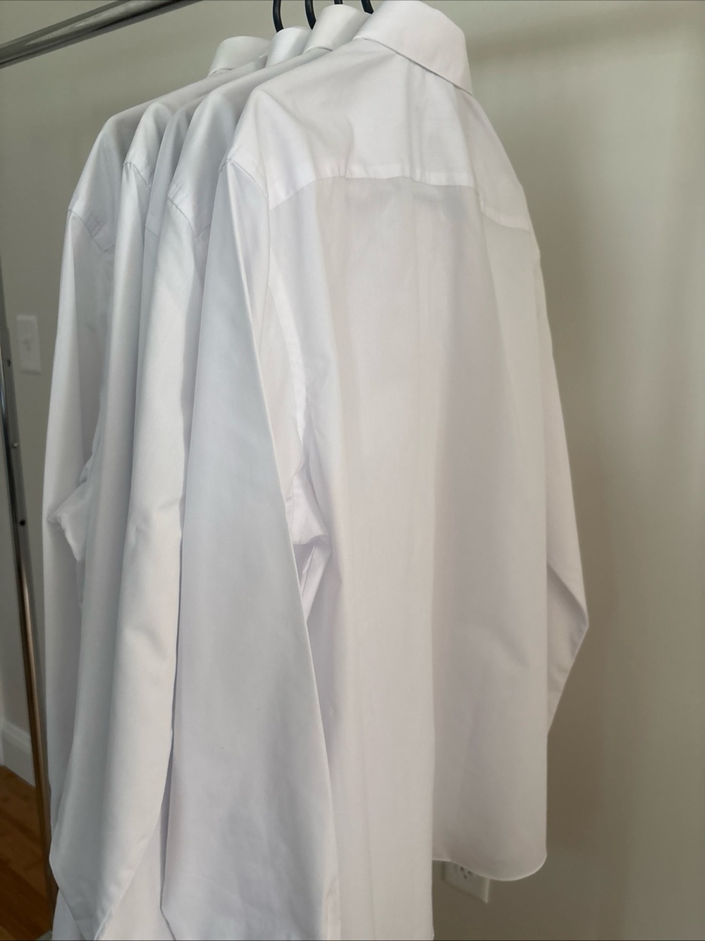 Men's Van Heusen White Dress Shirts Regular Fit Wrinkle Free Lot of 5 Size 17 - Picture 4 of 7